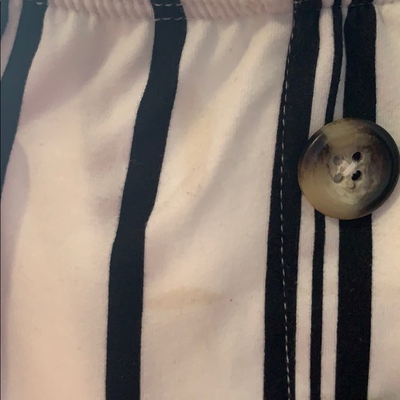 Jumps you a few stains but cute and comfy casual - Picture 8 of 16